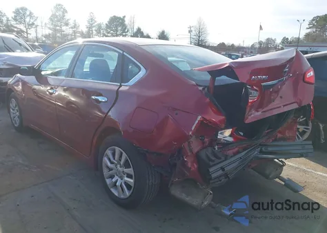 2017 Nissan Altima 2.5 S z USA, uszkodzony, nr VIN 1N4AL3AP9HC247946